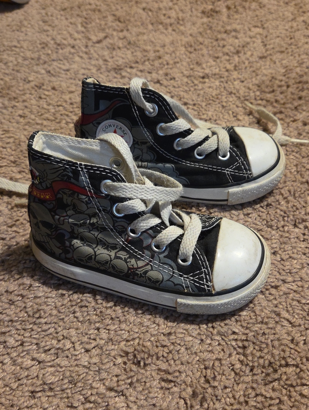 Converse Kids Black High-Top Sneakers with Skull Pattern